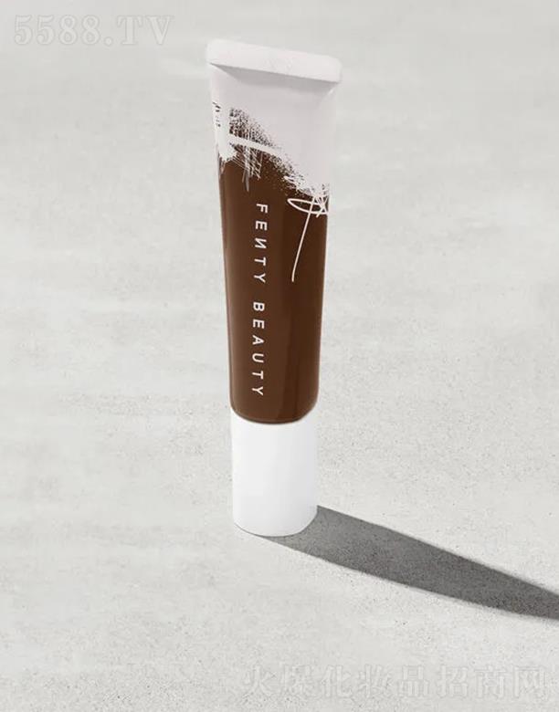 ·����܎��ˮ���yƷ(�Ϻ�)���޹�˾��FentyBeautyˮӯ�㼡�۵�Һ480(�m�����{(di��o)��ɫ�wɫ)