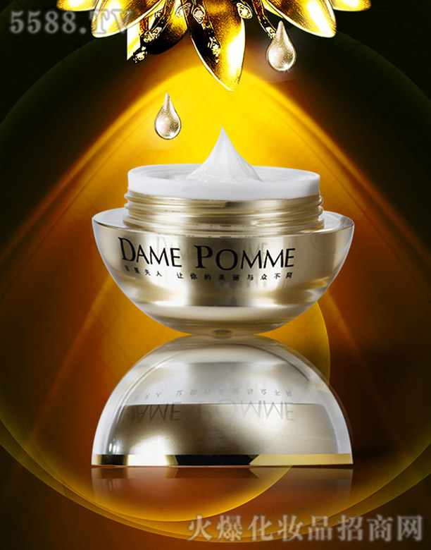 �V���КW�y����Ƽ����޹�˾���O���������D(zhu��n)�r(sh��)��o(w��)�۾��A˪