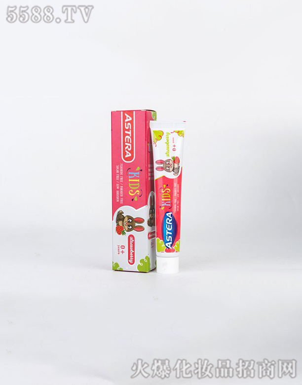 �ܵ��ȃ�ͯ���ࣨ��ݮ���ͣ�