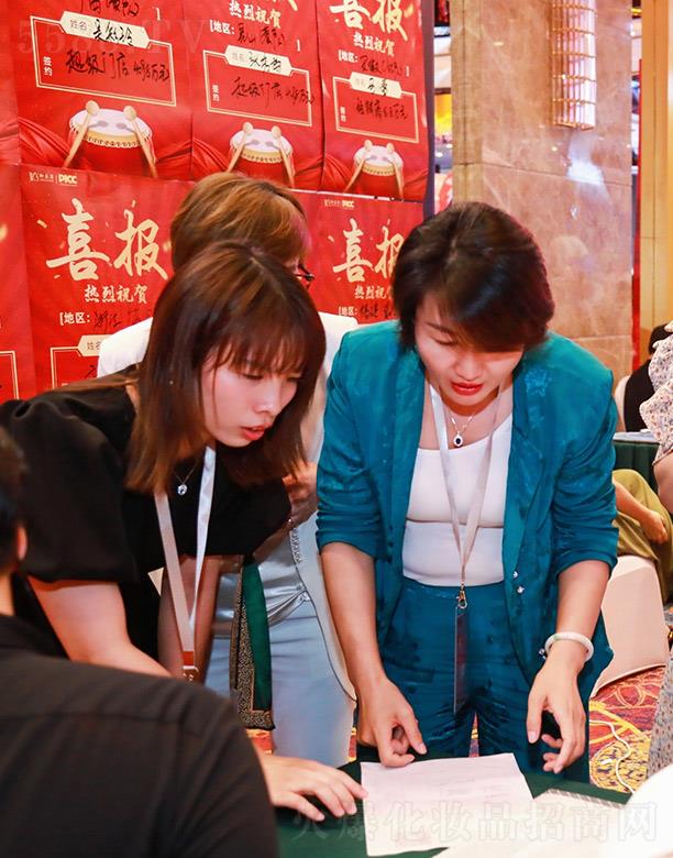 ������ȫ�����I(y��)�x�ܴ���F꠺��s�F(xi��n)��