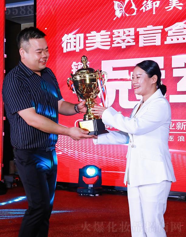 ������ȫ�����I(y��)�x�ܴ���C���F(xi��n)��