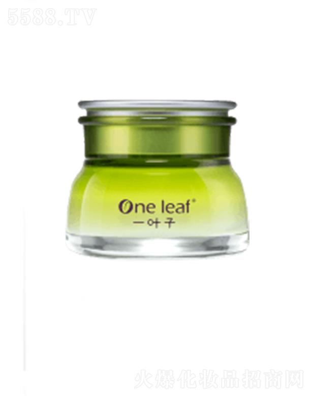 �Ϻ��������yƷ�ɷ����޹�˾��һ�~���ϙ���ѿ�r�aˮ���B(y��ng)˪�������ͣ�