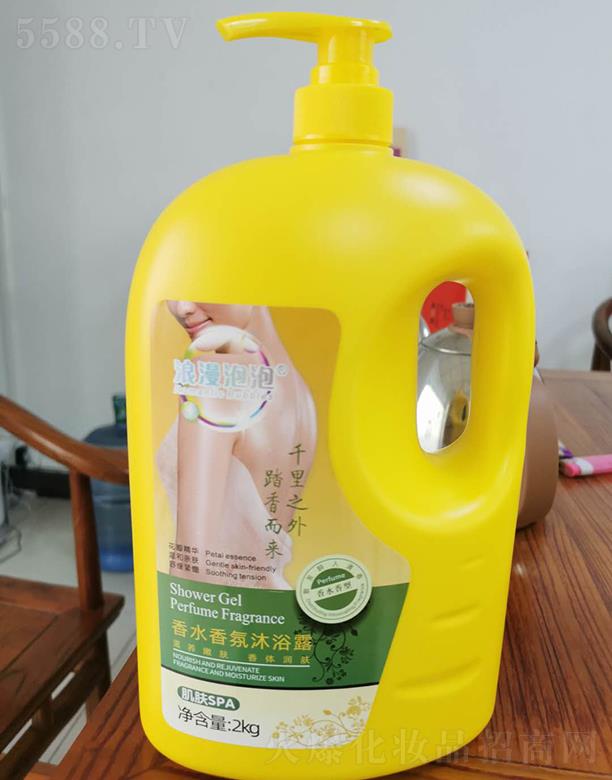 �V�����A�û��yƷ���޹�˾������������ˮ�����ԡ¶ 2L