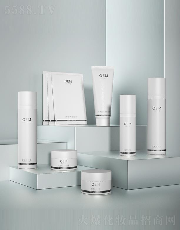 ���У��V�ݣ����yƷ�ɷ����޹�˾��Komar max�澏����ϵ��