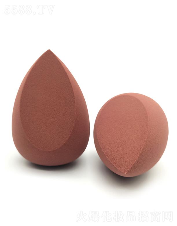 ��˹��3D�ۓ�--����ɫб��ˮ����