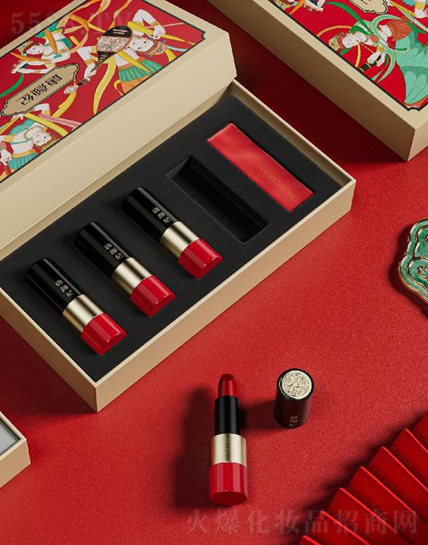 ��(l��)���w����ɫ�ڼt���b